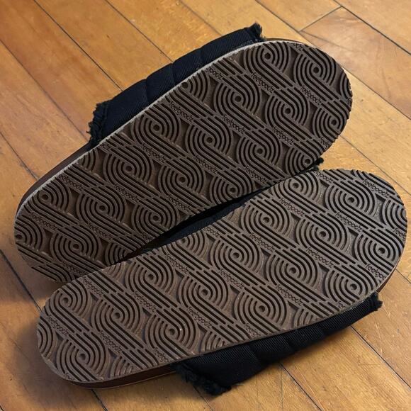 NEW Feelgoodz Womens Size 9 Quilted Zensole Open Toe Slippers Black - Picture 5 of 5